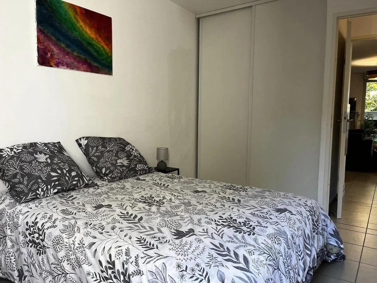 アパート Charmant Appartement T3 Verdoyant Et Lumineux A 10 Minutes Des Metros Roseraie Et Argoulets トゥールーズ